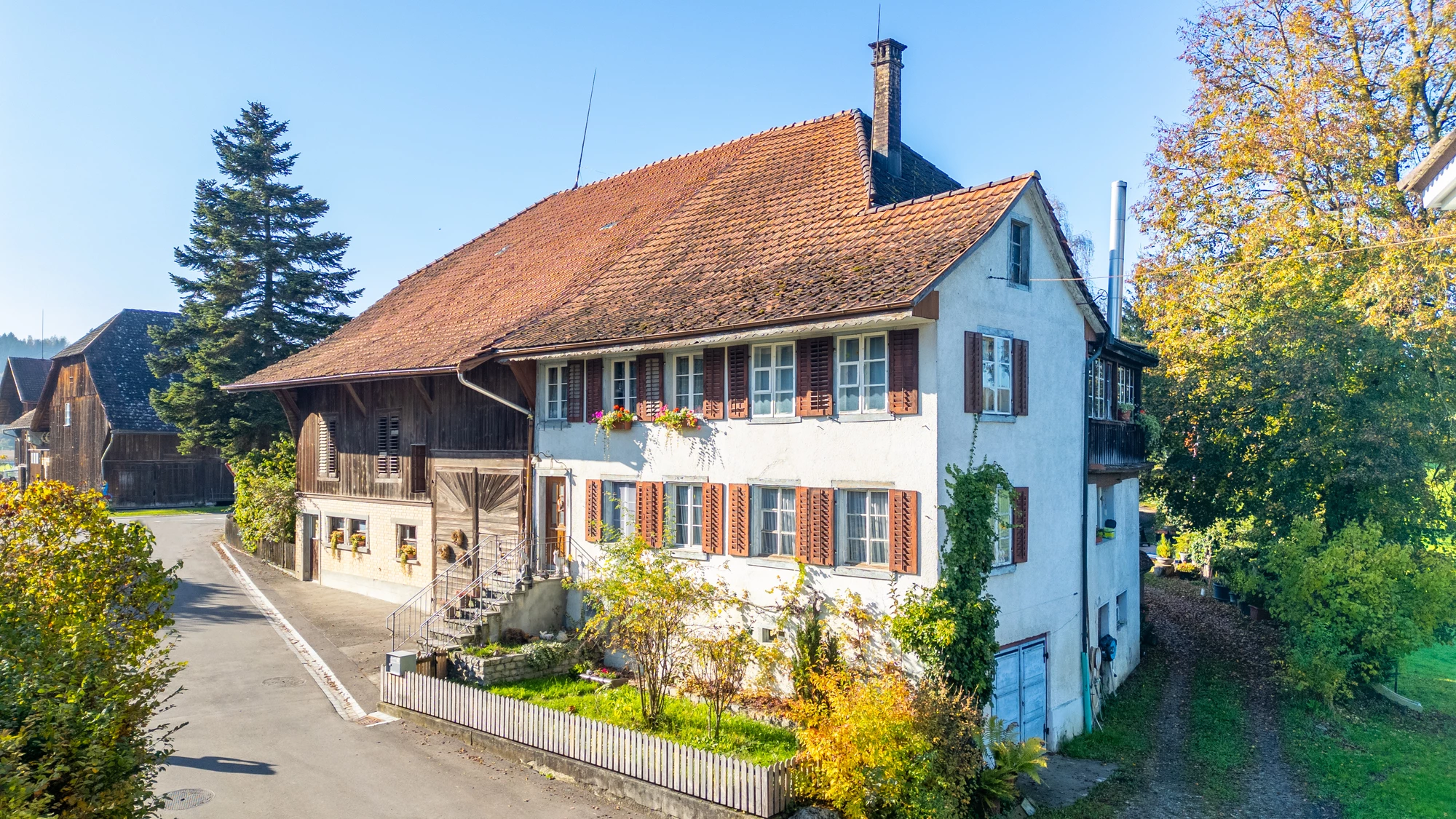 866_24_matzingen_bauernhaus_dji_0136.jpg?c=5e82e0a32f2641e5b150bd9b47e6b96e