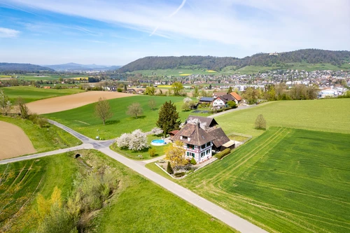 idyllischer Wohntraum mit einzigartigem Charakter