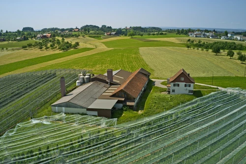  Wohnen mit See- und Fernsicht